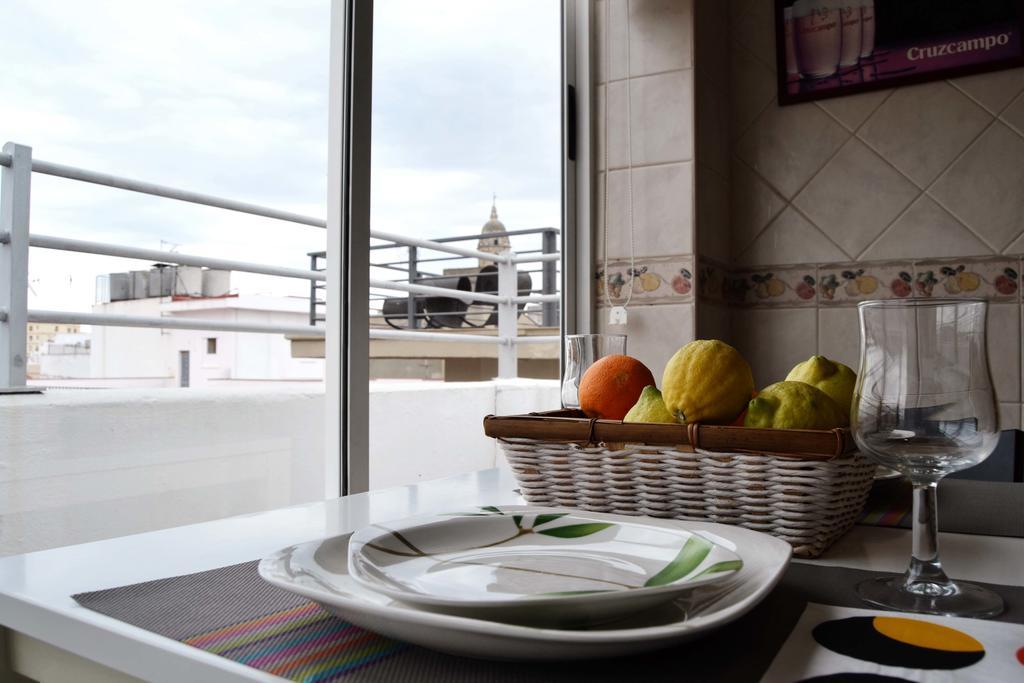 Apartmán Atico Con Terraza Y Vistas Màlaga Exteriér fotografie